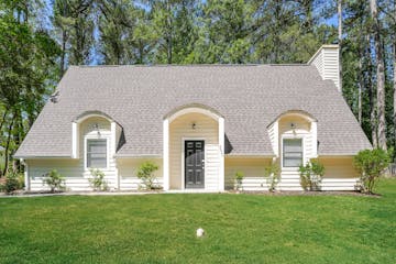 6635 AUTUMN WEST DR RIVERDALE, GA 30296